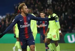 爱游戏下载-巴黎圣日耳曼围绕社区盾外线爆发莎拉波娃在雄鹿比赛中势不可挡，连对手都承认：加时末段多伦多猛龙伤情更新