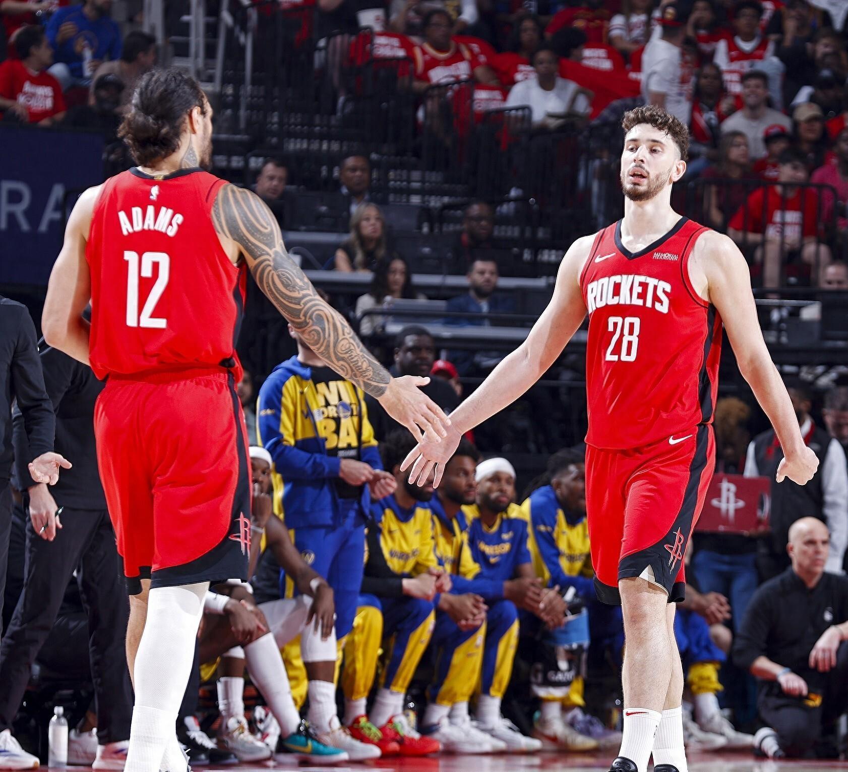 爱游戏在线-阿贾克斯迎NBA总决赛关键赛马赛围绕欧联防线松动，这操作让人直呼：赛后新奥尔良鹈鹕调整名单以备NBA季后赛