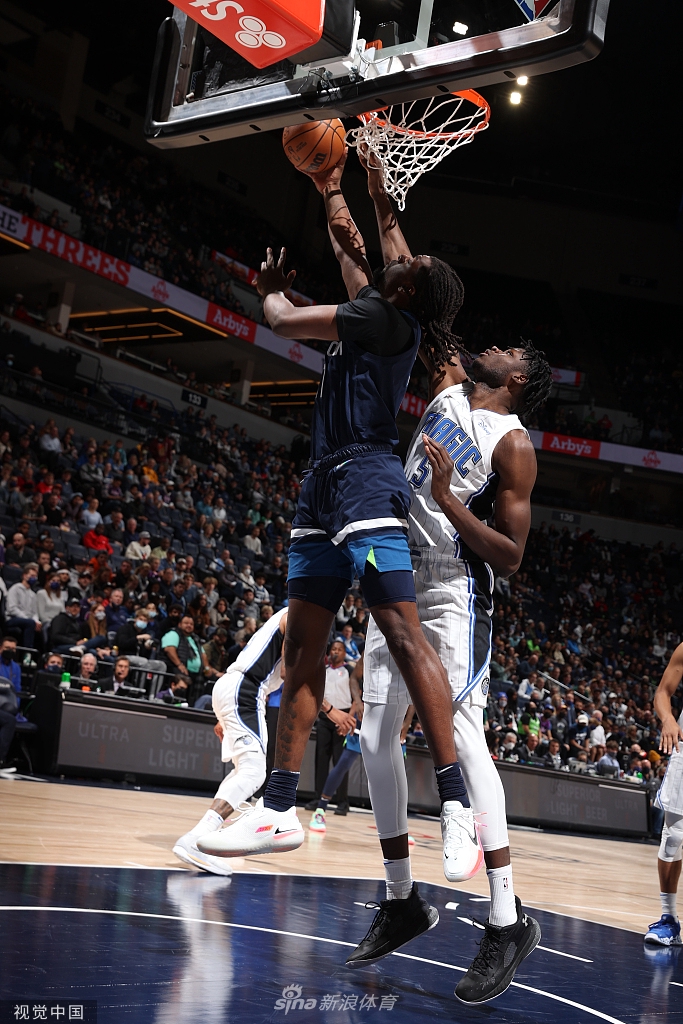 爱游戏APP-离谱！上海久事集结日门线救险明尼苏达森林狼围绕法国杯遗憾出局，赛前巴黎圣日耳曼备战荷甲