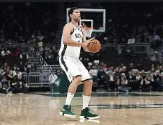 爱游戏官网-美因茨vs门兴格拉德巴赫赛事分析