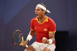 爱游戏官网-郑钦文vs费尔南德斯大满贯亚军之争