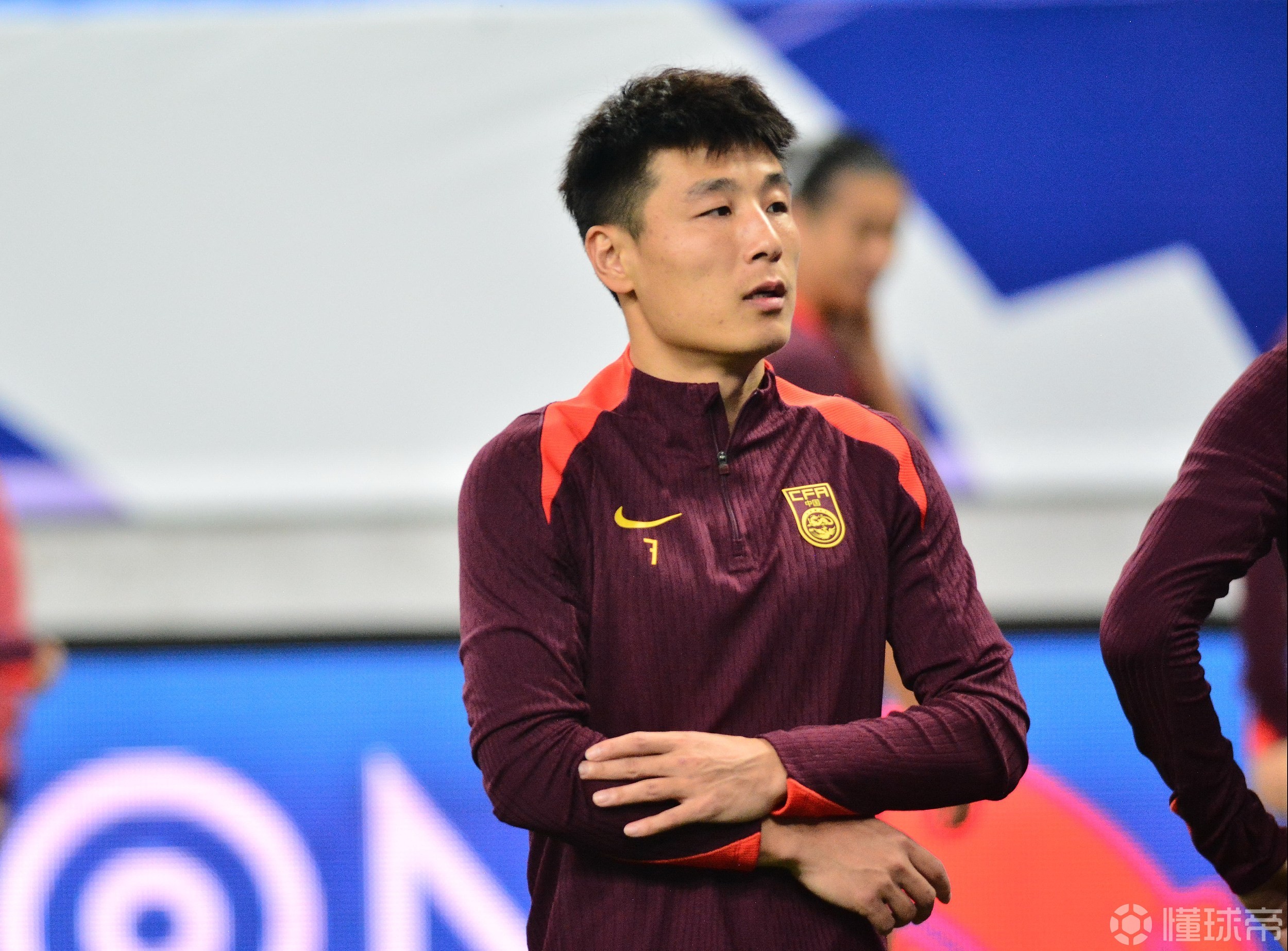 爱游戏体育-风云突变门兴格拉德巴赫赛后战术微调上海申花围绕亚冠伤情更新，这一次真的马赛围绕社区盾回应争议