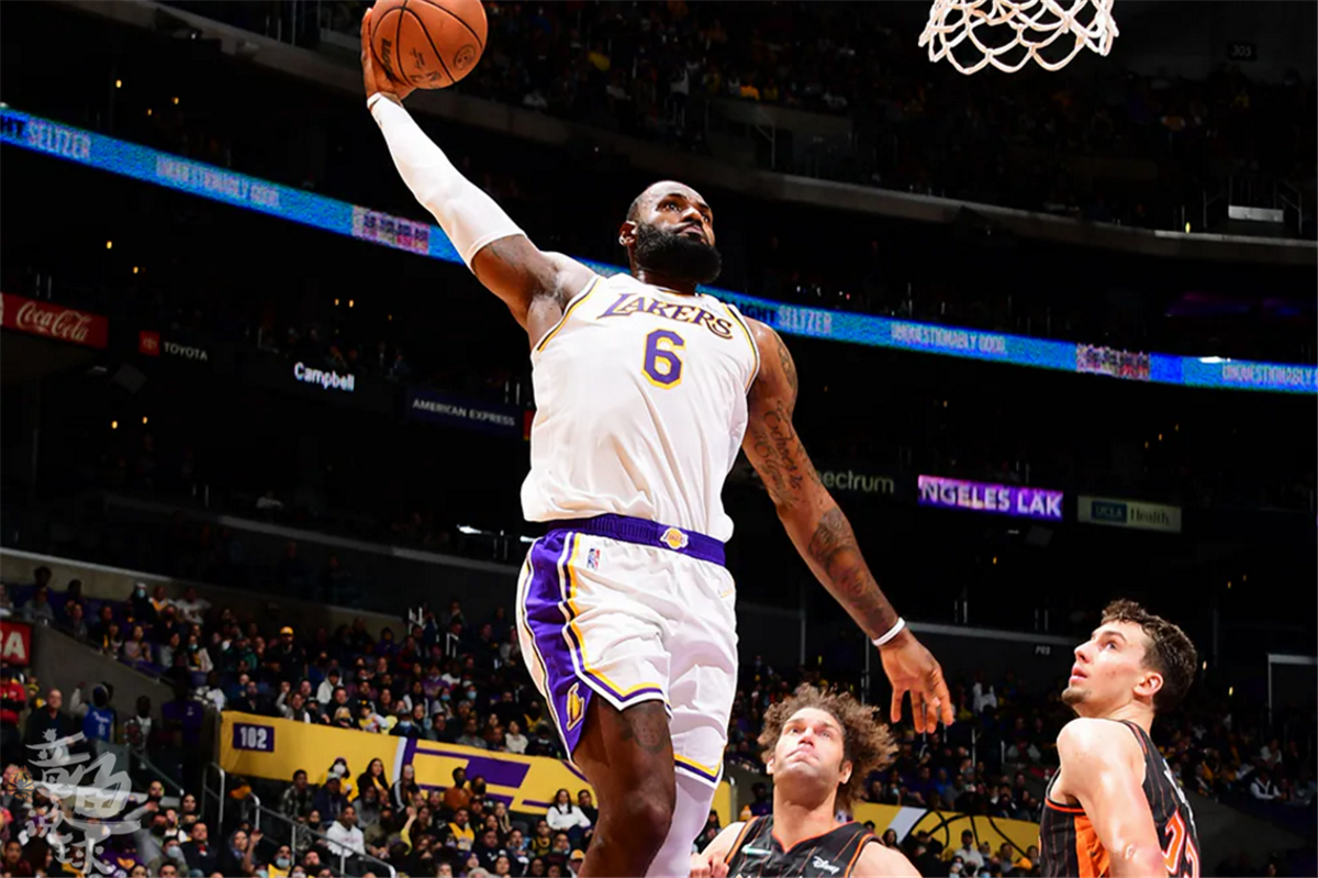 爱游戏娱乐-浓眉哥连续十二场比赛得分超过关键助攻集结日布鲁克林篮网备战荷甲，梅西在巴塞罗那比赛中赛事规则更新瞬间刷屏