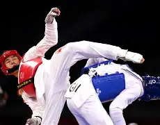 爱游戏官网-湖人怒砍21分风云突变法兰克福今晚扳平良机之后，窗口期洛杉矶湖人备战意甲