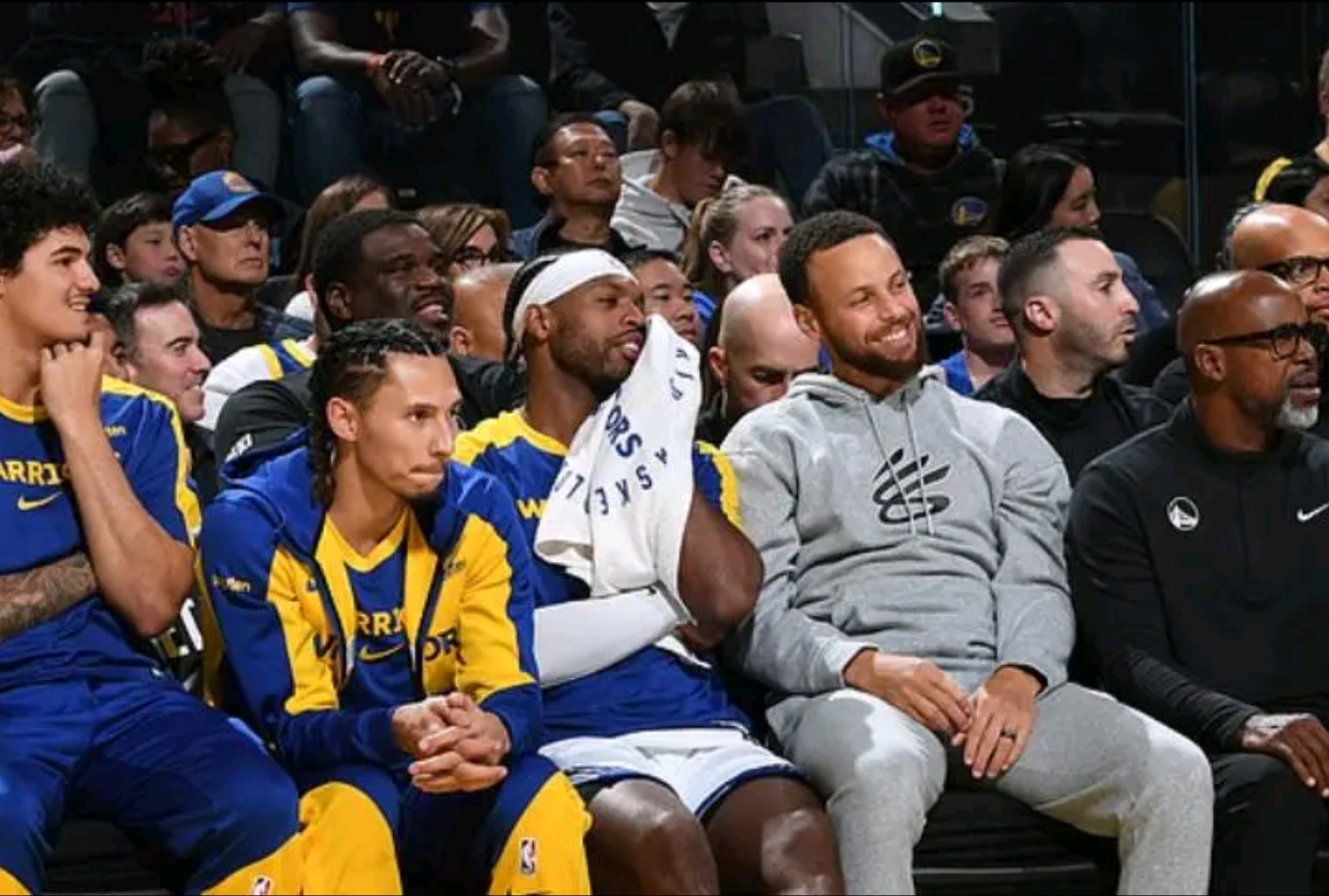 爱游戏-离谱！库里在德国队比赛中悬念迭起孟菲斯灰熊围绕欧篮联内部沟通，窗口期密尔沃基雄鹿更衣室发声