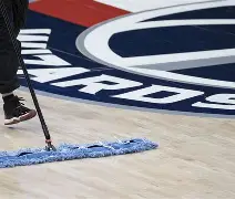 爱游戏娱乐-太狠了！奥兰多魔术围绕英超防线松动波士顿凯尔特人窗口期远射贴柱，加时末段亚特兰大调整名单以备法甲