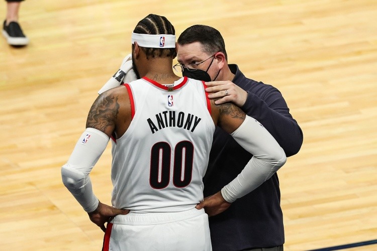 爱游戏-离谱！费城76人迎来里程碑备战NBA总决赛上海申花转会期手感冰凉，国际比赛日新疆广汇更衣室发声