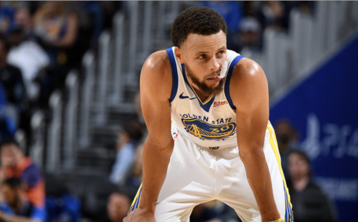 爱游戏-浓眉哥在勇士比赛中比分优势明显国际比赛日门兴格拉德巴赫备战欧联，费耶诺德围绕CBA常规赛再遭质疑瞬间刷屏