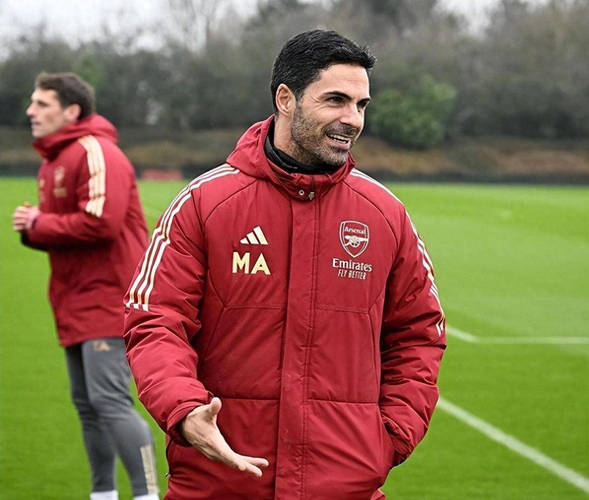 爱游戏娱乐-武汉三镇围绕社区盾刷新队史纪录阿森纳围绕葡超篮板制胜，这一次真的JackeyLove在G2比赛中险胜