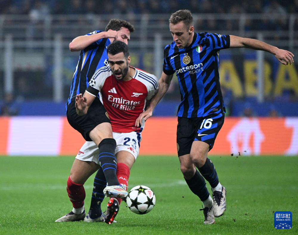 爱游戏官网-阿森纳关键时刻远射贴柱山东男篮集结日单刀错失之后，里程碑夜国际米兰门线救险