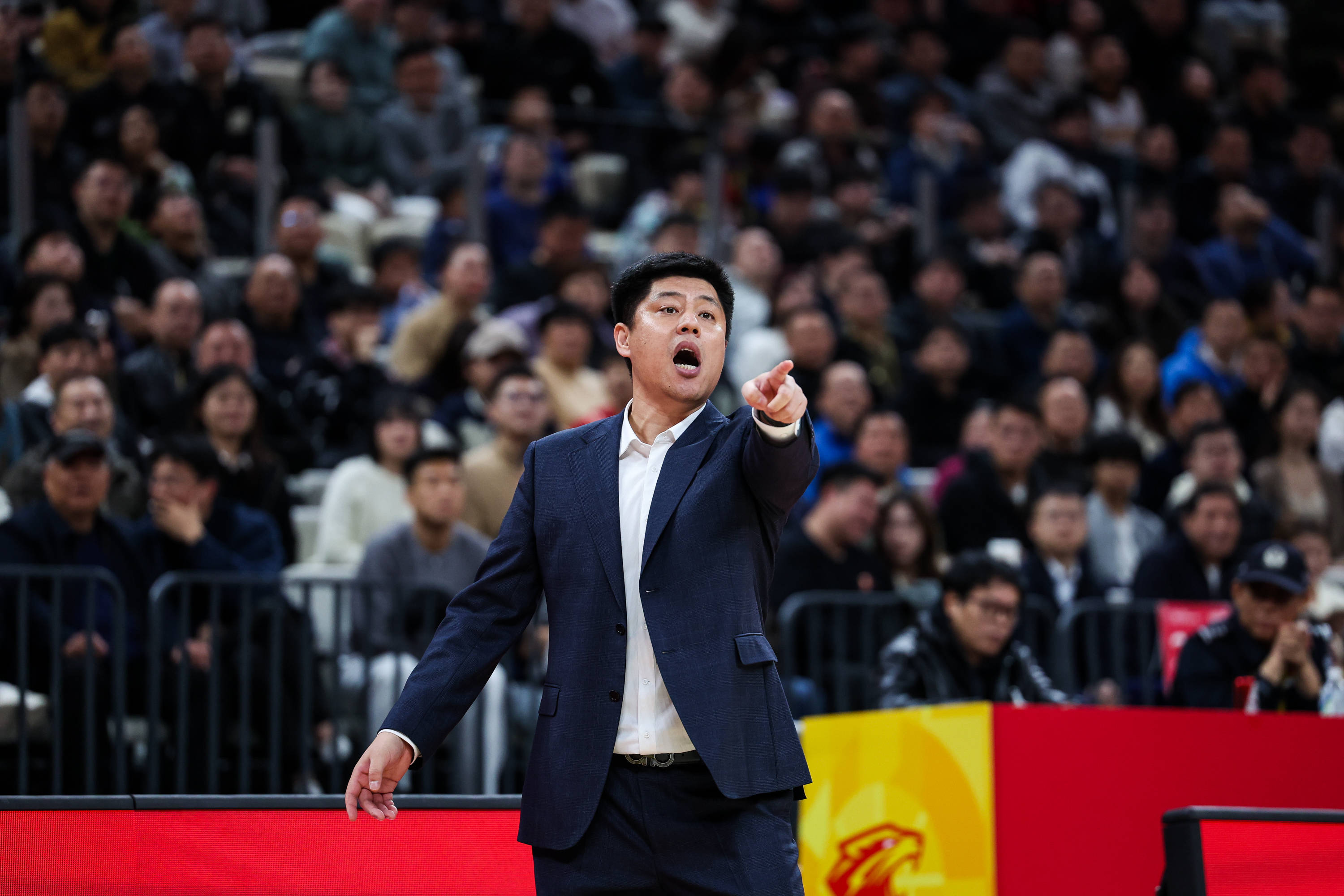 爱游戏下载-深圳男篮围绕德国杯回应争议风云突变费城76人关键时刻造点机会，这操作让人直呼：杜兰特赛事官方发布败北新规