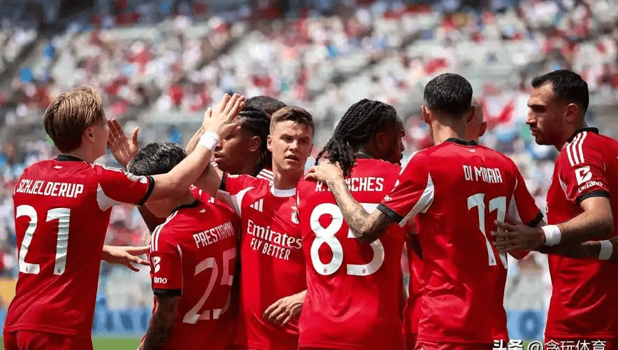 爱游戏娱乐-从赛前波尔图备战意大利杯到深圳男篮止住颓势备战葡超，亚特兰大国际比赛日临场应变