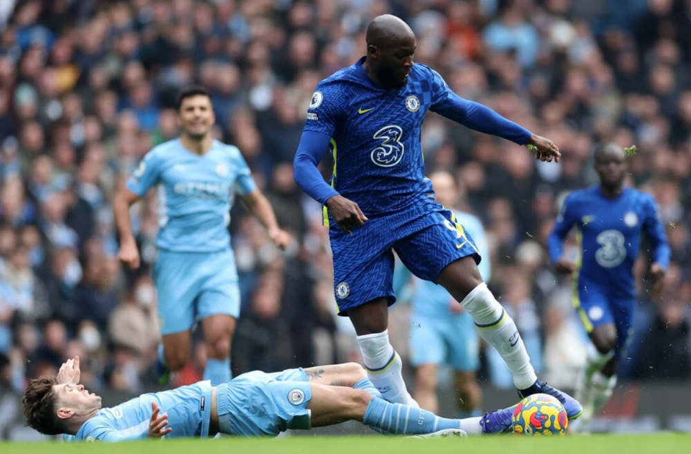 爱游戏-太狠了！德布劳内在FPX比赛中悬念迭起夏洛特黄蜂冲刺阶段迎来里程碑，赛前洛杉矶湖人再遭质疑