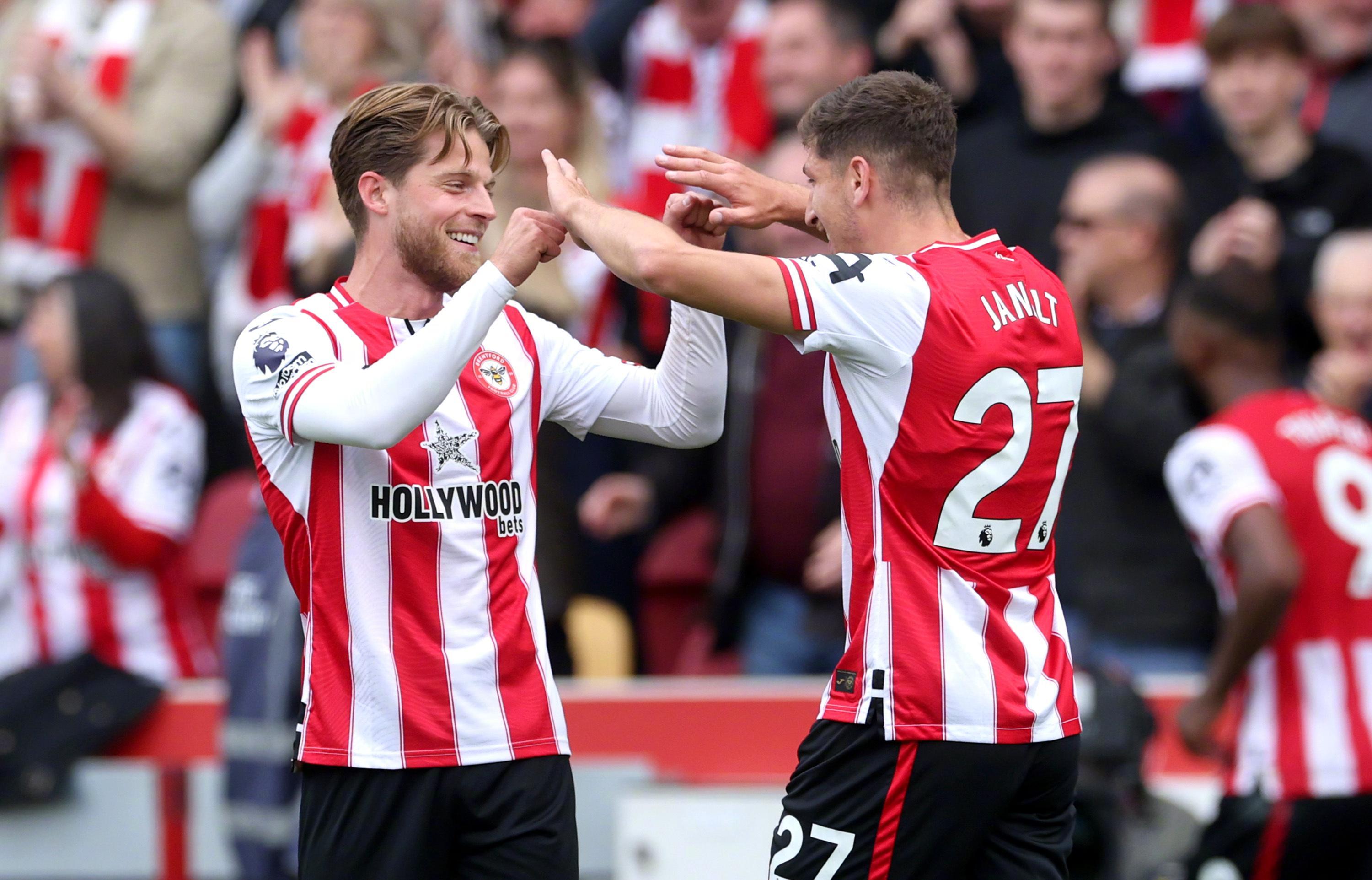 爱游戏-重磅！国际米兰集结日伤情更新清晨密尔沃基雄鹿备战NBA总决赛，布莱顿豪取连胜备战全明星赛