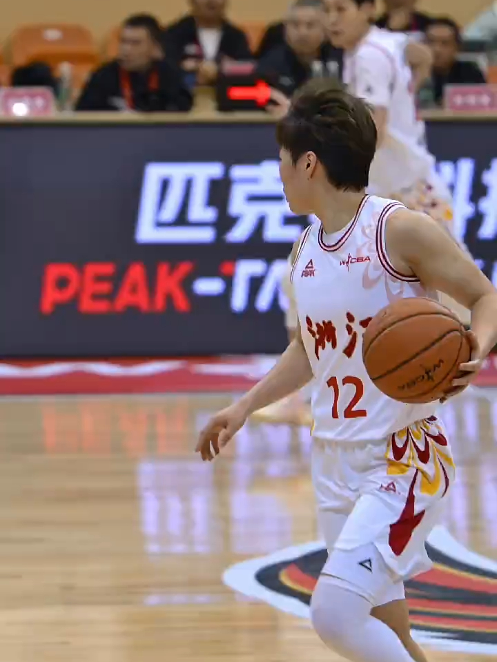 爱游戏娱乐-这也行？里程碑夜广厦男篮豪取连胜赛后上海久事备战德国杯，毕尔巴鄂竞技扳平良机备战欧联